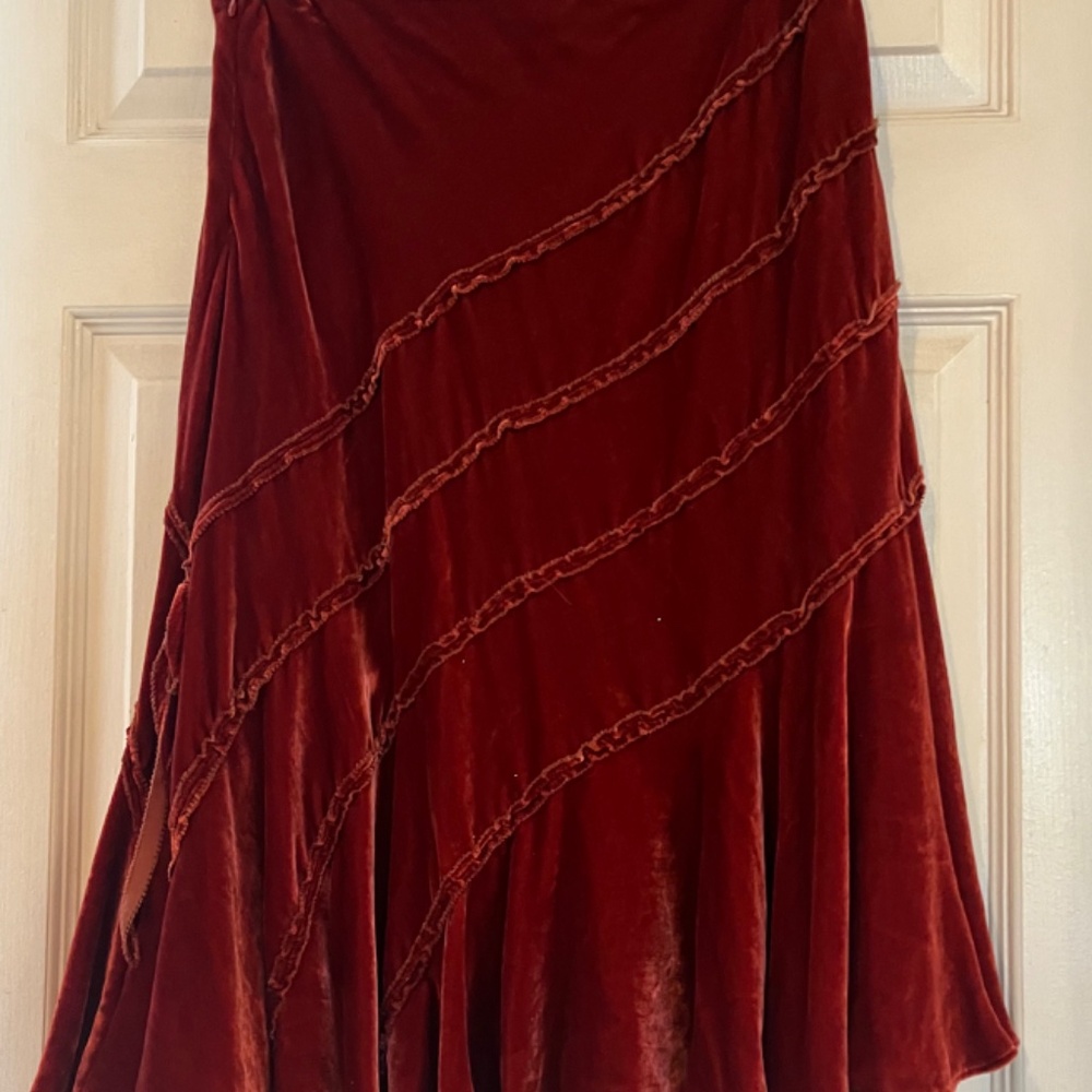 Rust Velvet midi skirt size 8 - 10 - Picture 5 of 5